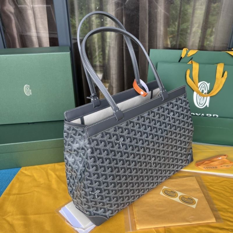 Goyard Shopping Bags